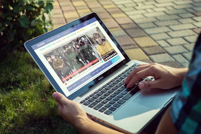 Basılı yayın çöküşte: İnternet siteleri yükselişte